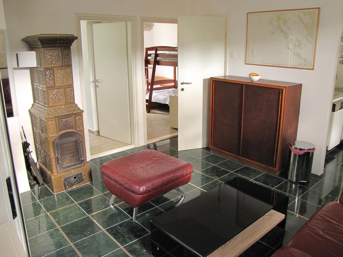 Holiday Home Momcilovic Malinska Buitenkant foto